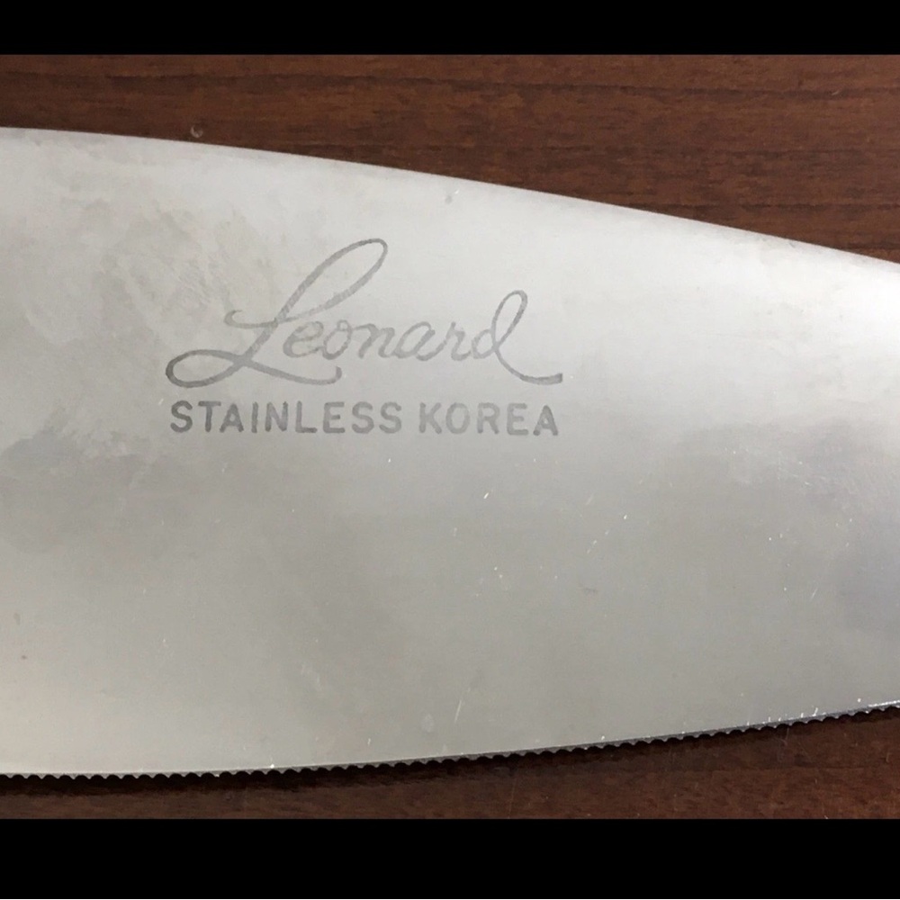 Vintage Leonard Silver Plated Pastry/Cake/Pie Server - Made in Korea